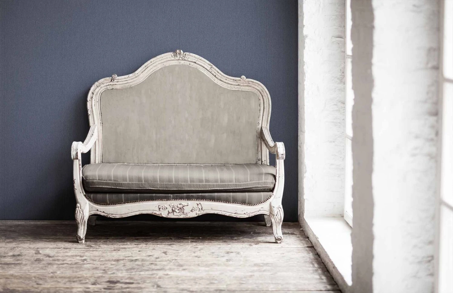 A.S. Creation Tapete Vlies Dunkelgrau Feine Streifen 37550-1 | 375501 4 A.S. Creation Tapete Vlies Dunkelgrau Feine Streifen 37550-1 | 375501 – Bild 4